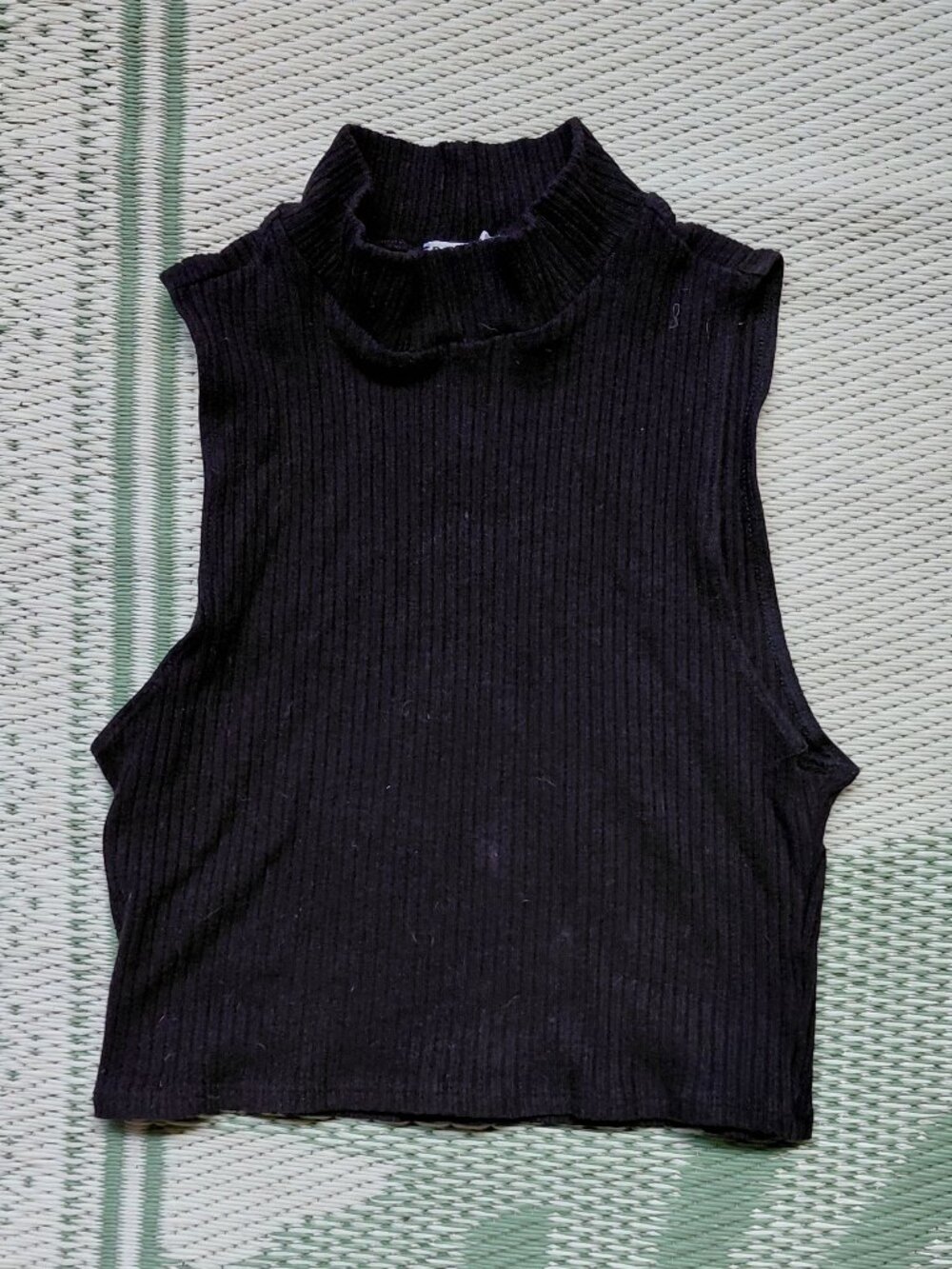 REFORMATION I CROP TOP I BLACK SHIRT I BLOUSE